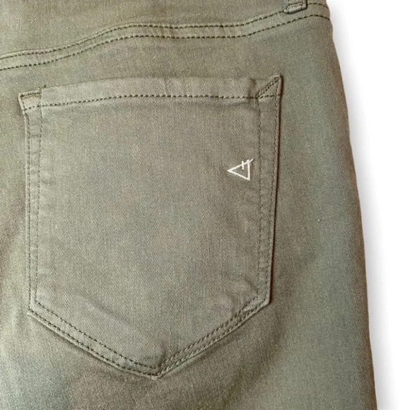 Hidden Jeans Olive Mid-Rise  Skinny Jeans Size 29 - Picture 10 of 13